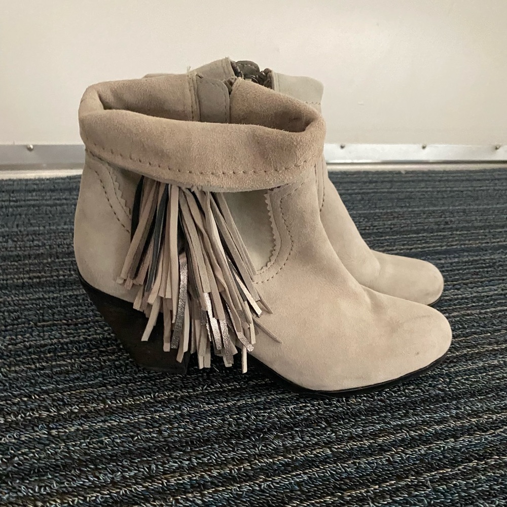 Gray Suede Sam and Libby heeled booties, Size: 9.5